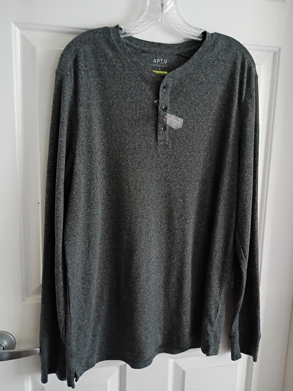 Apt. 9 Men's Long-Sleeve Henley in Charcoal Gray